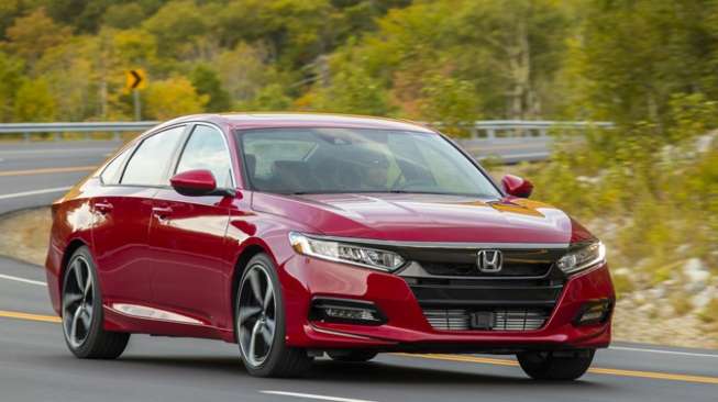 Spesifikasi Lengkap Honda Accord 2018