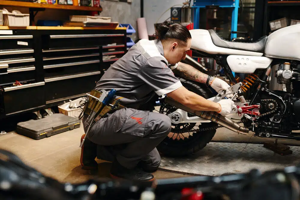 Jangan Sampai Salah Cara Merawat Motor yang Benar (Update 2025)