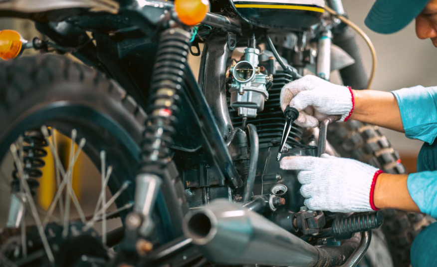 5 Kesalahan Fatal yang Bikin Motor Cepat Rusak - Hindari Sebelum Terlambat!