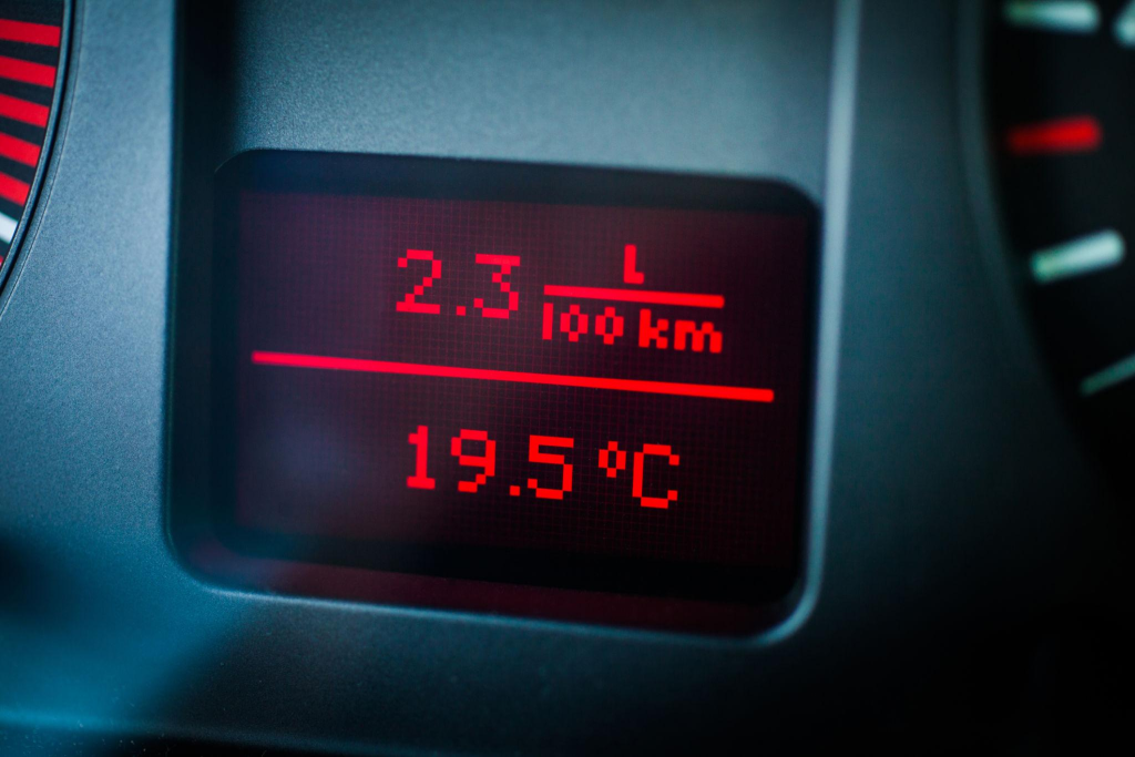 Jangan Tunggu Rusak, Ini 5 Tanda Filter Udara Mobil Harus Segera Diganti